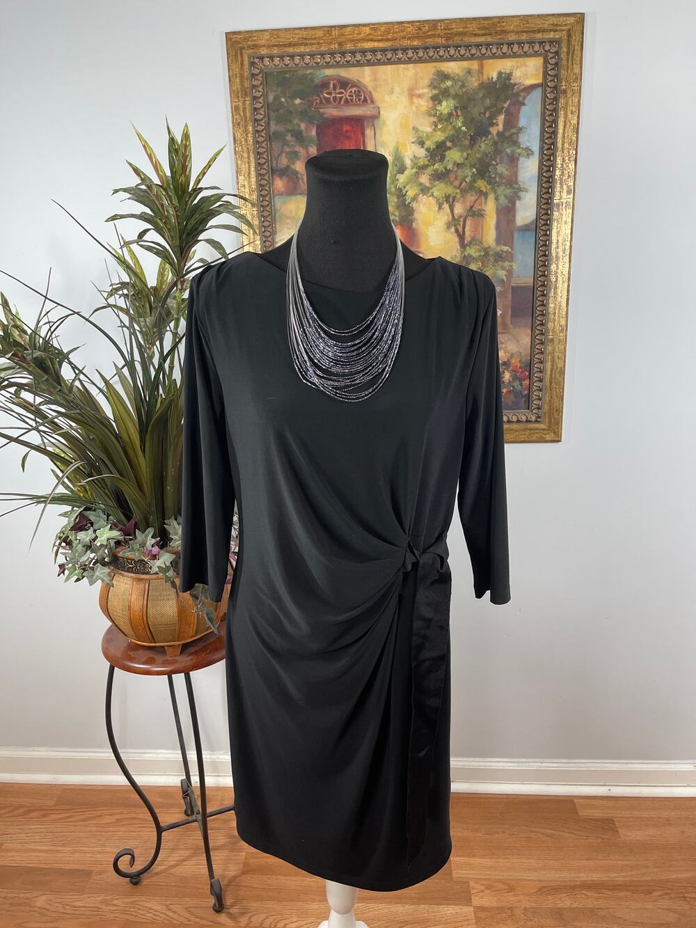 Just Taylor Shift Dress Women's Size 10 Black 3/4 Sleeve Sophisticated Glam Chic